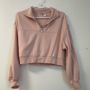 Cropped hoodie